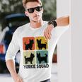 レトロ シルホーエット ヨーキー スクワッド ヨークシャーテリア ヨーキー 犬 長袖Tシャツ 彼への贈り物