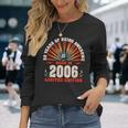 20歳の誕生日 20歳のギタリスト ギター愛好家 2006年生まれ 長袖Tシャツ 彼女への贈り物