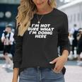 I'm Noture What I'm Doing Here Confused 長袖Tシャツ 彼女への贈り物
