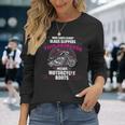 このプリンセスはオートバイブーツを身に着けていません ガラスのスリッパは面白い 長袖Tシャツ 彼女への贈り物