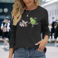 アボカドピットケトビーガンでボウリングをする楽しいアボカド。 長袖Tシャツ 彼女への贈り物