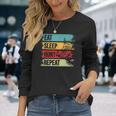 イノシシ ハンター 食べる スリープ ハント リピートハンティング 長袖Tシャツ 彼女への贈り物