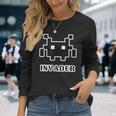 インベーダー Invader【Gamers ゲーマーズ】レトロ ゲーム ドット絵 文字 面白い かわいい 長袖Tシャツ 彼女への贈り物