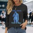 マイルス・デイビスの青い色相の写真 長袖Tシャツ 彼女への贈り物