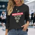 マスカットバインのヴィンテージワイン愛好家とワインメーカーのワインデザイン 長袖Tシャツ 彼女への贈り物