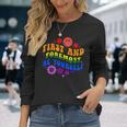 レトロな虹色デザイン 力強いlgbtqプライドメッセージ付き 長袖Tシャツ 彼女への贈り物
