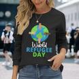 世界難民の日 難民プライド 長袖Tシャツ 彼女への贈り物
