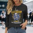音楽なしで踊ったら私は電気技師だおもしろいスケルトン 長袖Tシャツ 彼女への贈り物