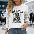 Old Hippies Don't Die They Turn Into Crazy Grandpas 長袖Tシャツ 彼女への贈り物