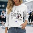 アイスランド周辺のハフィンとパフィン 北欧アドベンチャーお土産 長袖Tシャツ 彼女への贈り物