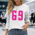 ピンク色背番号 69 チーム短大スポーツピンク色背番号付きユニフォーム 長袖Tシャツ 彼女への贈り物