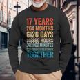 17年目の記念日 彼 彼女 カップル 17回目の結婚 長袖Tシャツ 高齢者への贈り物
