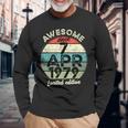 1979年4月7日 45歳の誕生日 45歳 2024年 誕生日 長袖Tシャツ 高齢者への贈り物