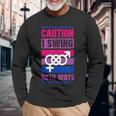 Caution Iwing Both Ways バイセクシャル プライド ジョーク 長袖Tシャツ 高齢者への贈り物
