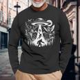 Cryptid Monsters ビッグフット Mothman Dogman Moon Cryptozoology 長袖Tシャツ 高齢者への贈り物