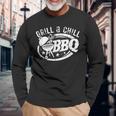 Grill And Chill おもしろbbqバーベキューシェフ 肉料理人 長袖Tシャツ 高齢者への贈り物