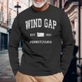 Wind Gap ペンシルバニア Pa ビンテージ アスレチック スポーツデザイン 長袖Tシャツ 高齢者への贈り物