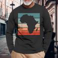 アフリカ地図 大陸 アフリカの誇りに ブラック 歴史月 長袖Tシャツ 高齢者への贈り物