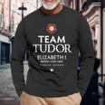 チームチューダー 長袖Tシャツ 高齢者への贈り物