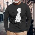 ピエロと猫、オーブリー・ビアズリー作のセント・ポールズ1893年 長袖Tシャツ 高齢者への贈り物