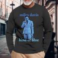 マイルス・デイビスの青い色相の写真 長袖Tシャツ 高齢者への贈り物