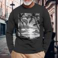 ヤシの木の白黒写真 夕焼けビンテージ写真 長袖Tシャツ 高齢者への贈り物