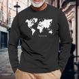 冒険的な探検家 Travel Is Life 長袖Tシャツ 高齢者への贈り物