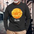 太陽系 惑星 太陽 宇宙 長袖Tシャツ 高齢者への贈り物