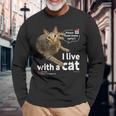 猫と暮らしています Cat Uzuraバージョン 長袖Tシャツ 高齢者への贈り物