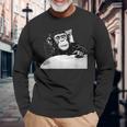 眠る猿 眠っている動物 眠る猿 昼寝 お昼 長袖Tシャツ 高齢者への贈り物