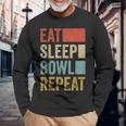 食べる眠るボウルを繰り返す おもしろボウリング 長袖Tシャツ 高齢者への贈り物