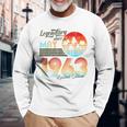 60歳の誕生日 1963年5月から伝説の60歳の誕生日 長袖Tシャツ 高齢者への贈り物