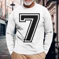 7歳の誕生日おめでとうのツインデーのためのナンバー7ジャージ。 長袖Tシャツ 高齢者への贈り物