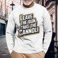 武器 を残してカンノーリを取れ 長袖Tシャツ 高齢者への贈り物