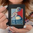 In Rod We Trust-ハイムジョイントレースカーロッククローラー コーヒーマグ 面白い贈り物