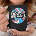 Protect The Dolls、トランスジェンダーlgbt、トランスジェンダーの権利 コーヒーマグ 面白い贈り物