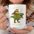Twas The Tism M'lord Frog ライディング 恐竜 ファンタジー 中世 コーヒーマグ 面白い贈り物
