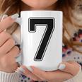 【バックプリント・背中側】7 数字 背番号 ユニフォーム ナンバー【ブラック／黒 の文字】スポーツ 練習着 部活 コーヒーマグ 面白い贈り物