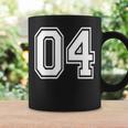 04番のスポーツチームスタイル。ホワイト。 コーヒーマグ ギフトのアイデア