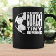 It's A Good Day To Train Tiny Humans サッカー ミニマリスト コーヒーマグ ギフトのアイデア