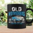 Old Hotrodders Never Die They Just Run Out Of Gas 米国車 ホットロッド コーヒーマグ ギフトのアイデア