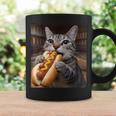 面白い猫を食べるホットドッグtシャツ リアルなタビーキャットフード ユーモア コーヒーマグ ギフトのアイデア