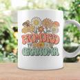 Promoted To Grandma Expecting Baby Daisy Groovy Wildflower コーヒーマグ ギフトのアイデア