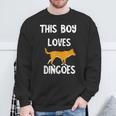 This Boy Loves Dingoes 野生動物 オーストラリアン ディンゴ犬 スウェットシャツ 高齢者への贈り物