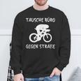 Triathlete Office Against Road Bike ランニング トライアスロンスポーツ スウェットシャツ 高齢者への贈り物
