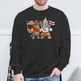 アメリカ・タイ国旗 誇り高いタイ系アメリカ人のルーツ タイ系アメリカ人の遺産 長袖tシャツ スウェットシャツ 高齢者への贈り物