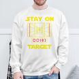 Stay On Target-ディスクゴルフtシャツ スウェットシャツ 高齢者への贈り物
