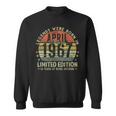 Legendince April 1967Intage 58Th Birthday Made In 1967 長袖tシャツ スウェットシャツ