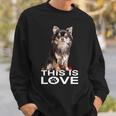 ロングヘア チワワ犬 This Is Love Brown チワワ 恋人 長袖tシャツ スウェットシャツ 彼への贈り物