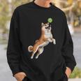 遊び心のある柴犬フェッチ追いかけテニスボール スウェットシャツ 彼への贈り物